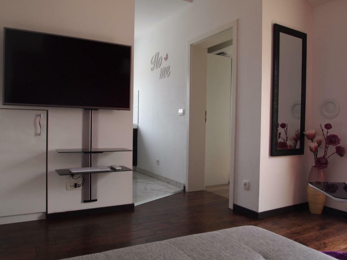 Panoramic View Apartments Crikvenica Ev Station Available Kültér fotó