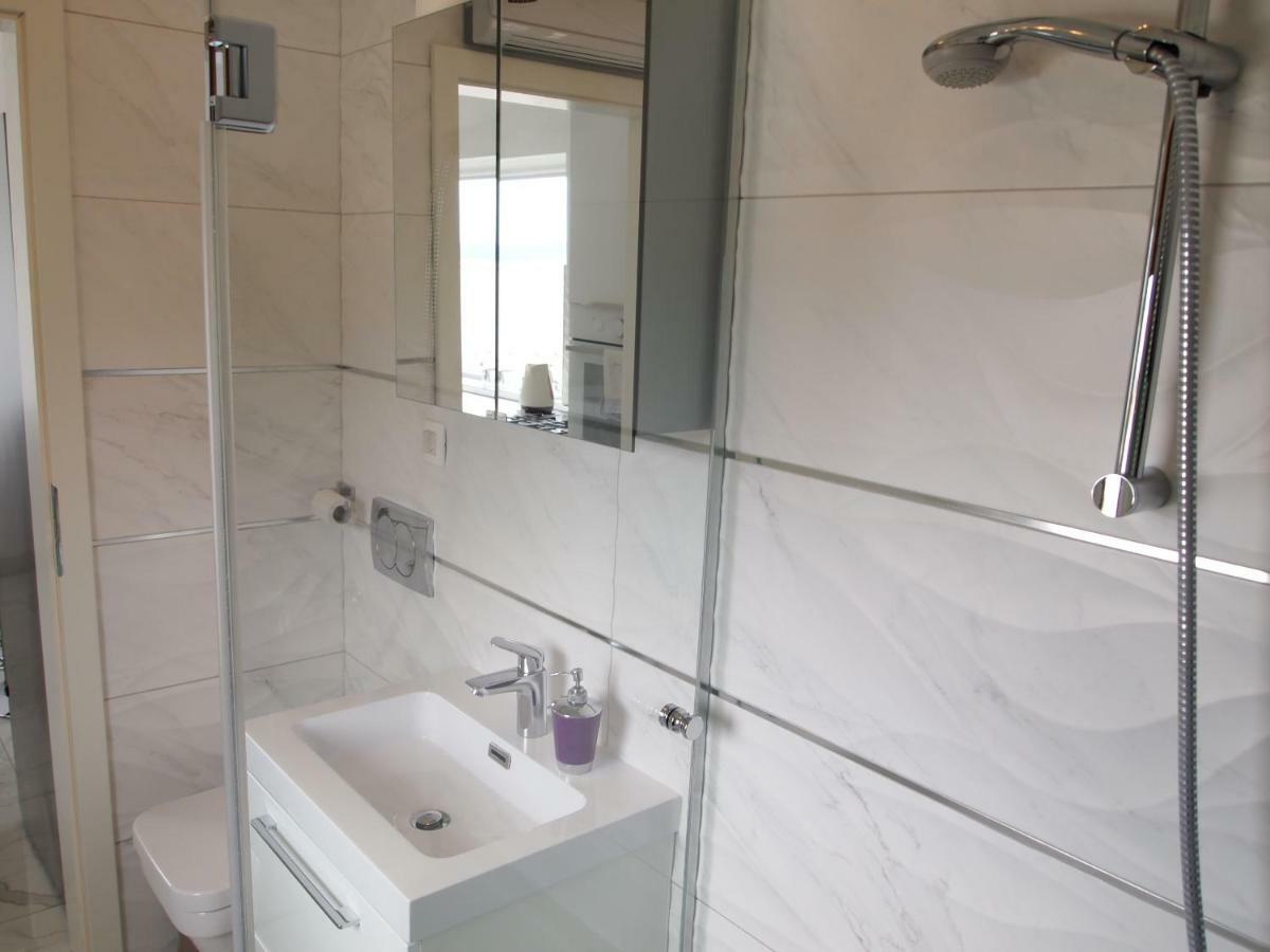 Panoramic View Apartments Crikvenica Ev Station Available Kültér fotó
